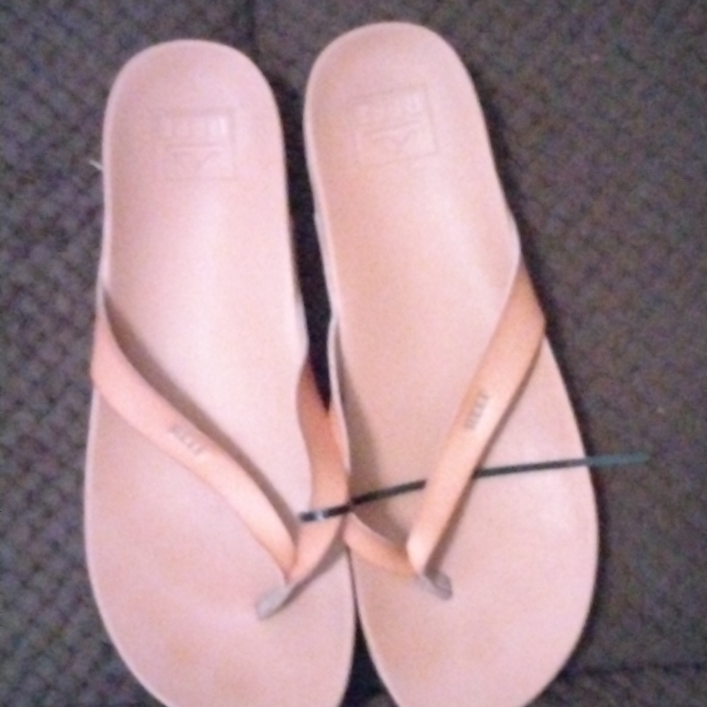 Reef Size 10 Slippers